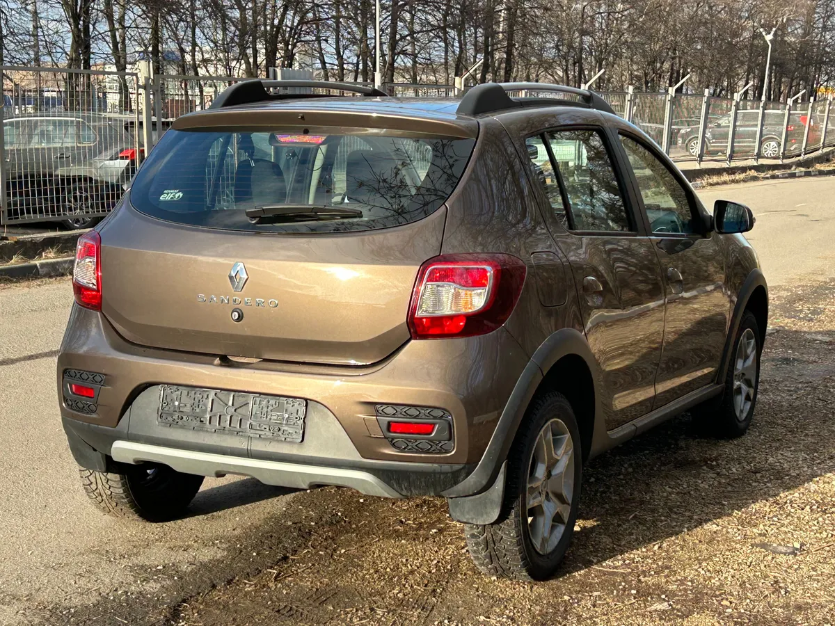 Renault Sandero 1.6 MT (113 л.с.), 2019 — фото 4