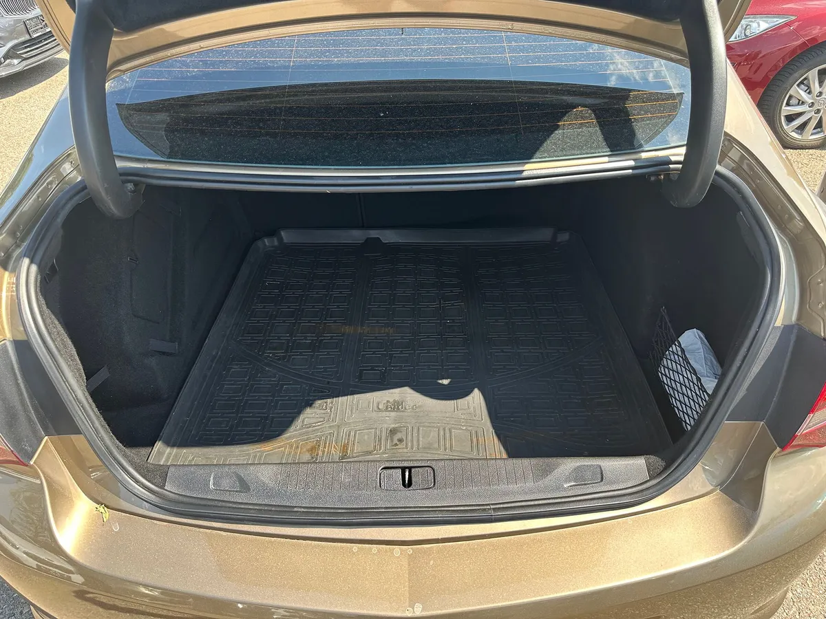 Opel Astra 1.6 Turbo AT (180 л.с.), 2015 — фото 8