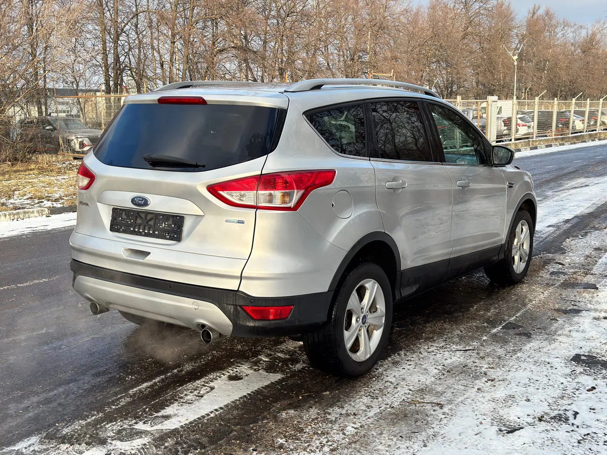 Ford Kuga 1.6 (150 л.с.), бензин, АКПП, полный привод (4WD), 2016 — фото 4