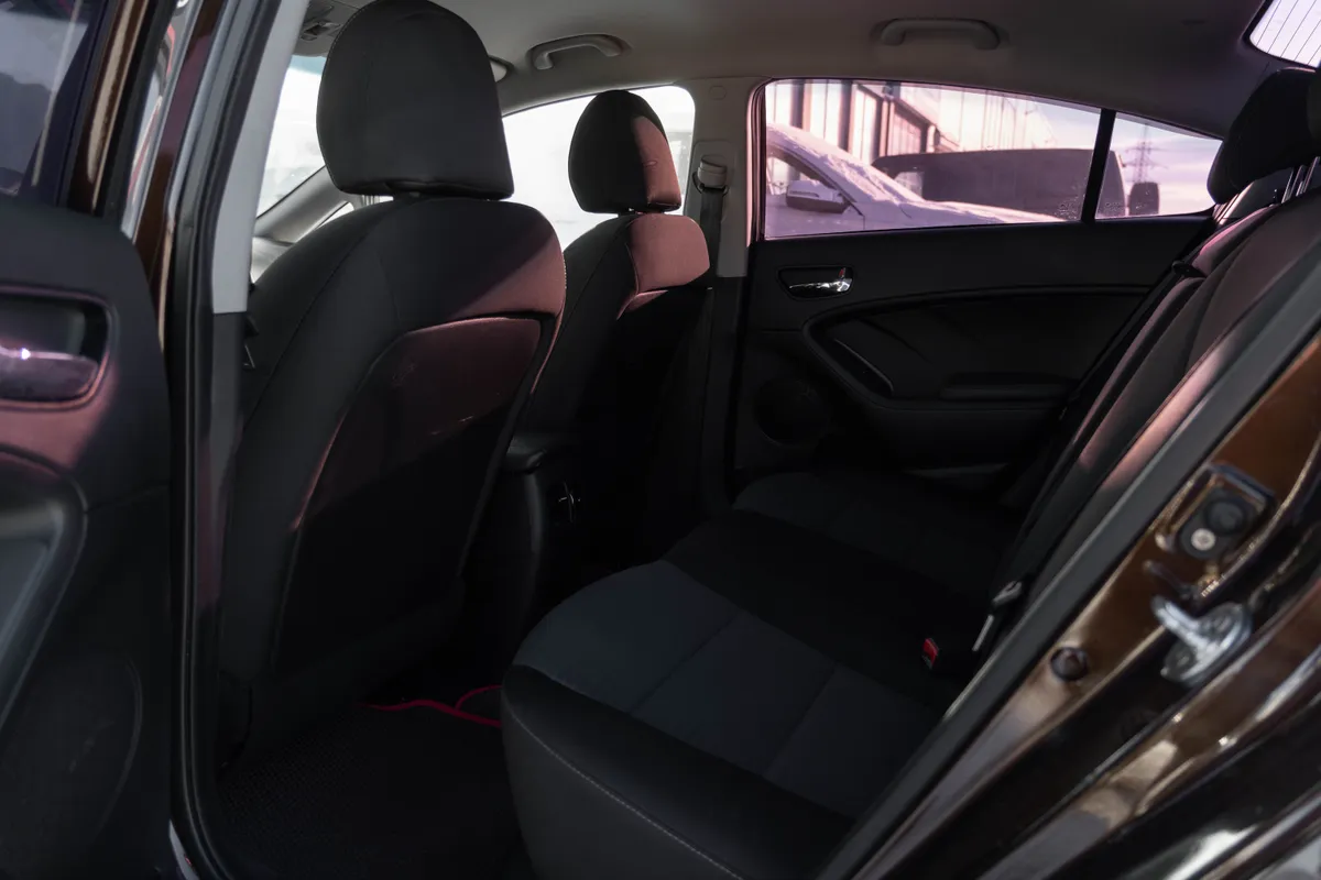 Kia Cerato 1.6 MT (130 л.с.), 2018 — фото 13