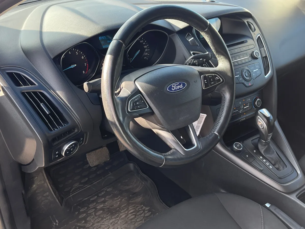 Ford Focus 1.6 Ti-VCT PowerShift (105 л.с.)