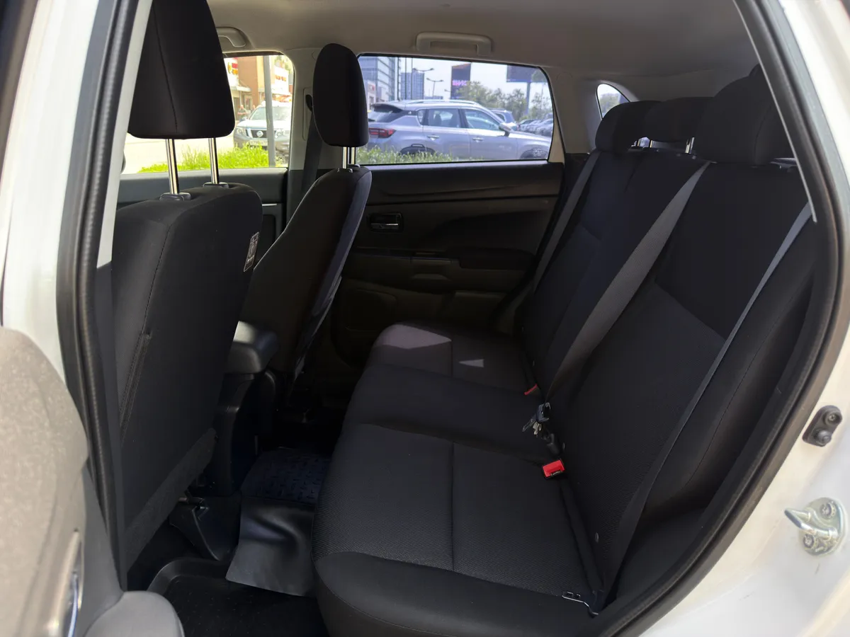 Mitsubishi ASX 1.8 CVT (140 л.с.)