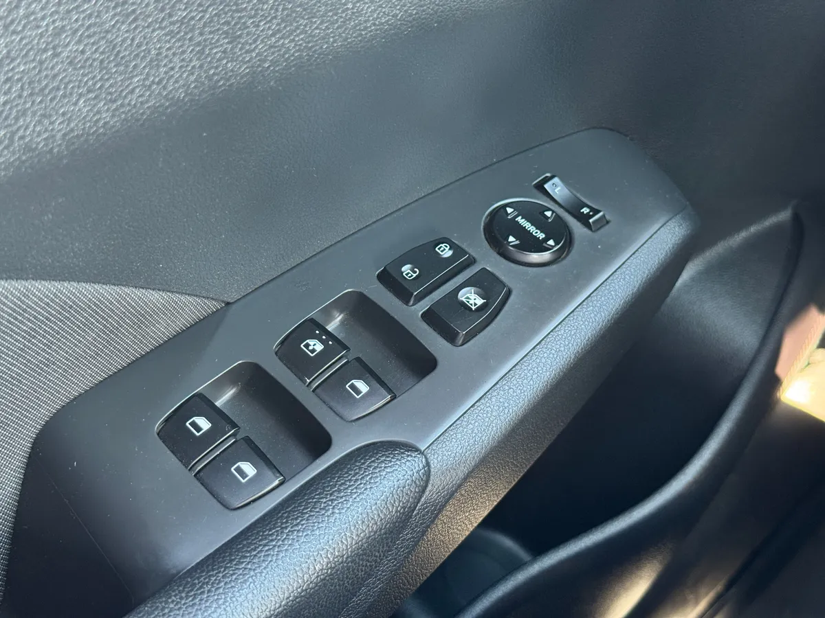 Hyundai Solaris 1.6 AT (123 л.с.), 2017 — фото 10