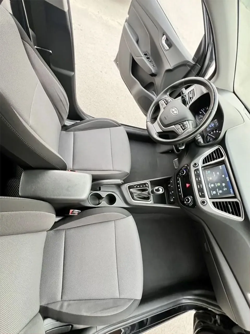 Hyundai Solaris 1.6 AT (123 л.с.), 2020 — фото 6