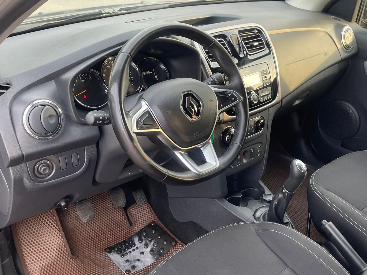 Renault Sandero 1.6 MT (82 л.с.), 2020 — фото 5
