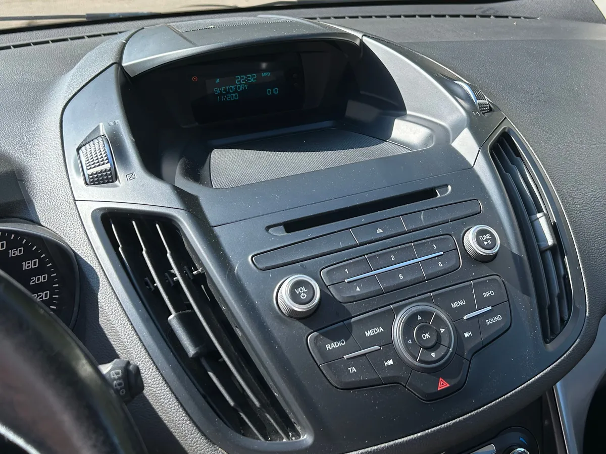 Ford Kuga 1.6 EcoBoost MT (150 л.с.), 2014 — фото 8