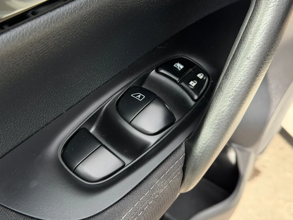 Nissan Qashqai 2.0 CVT (144 л.с.), 2016 — фото 10
