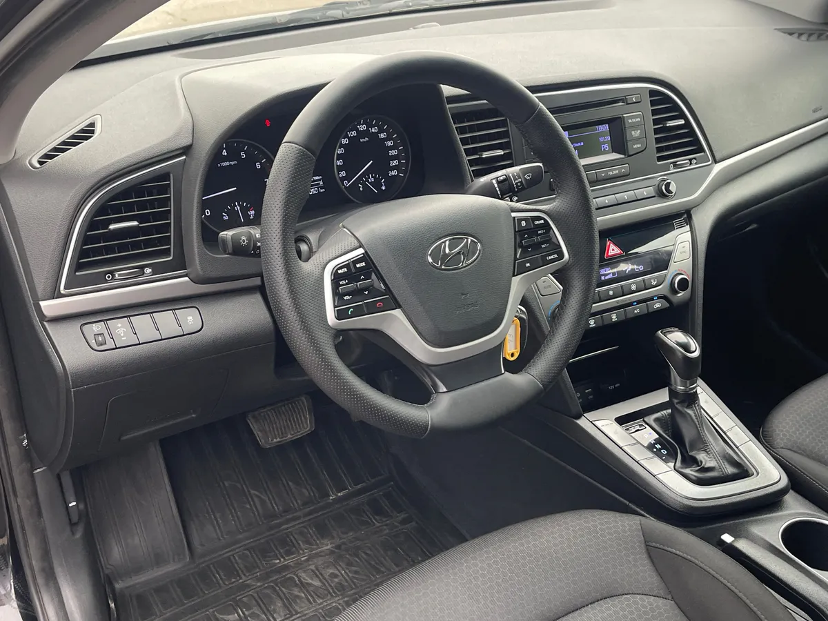 Hyundai Elantra 1.6 AT (128 л.с.), 2017 — фото 5