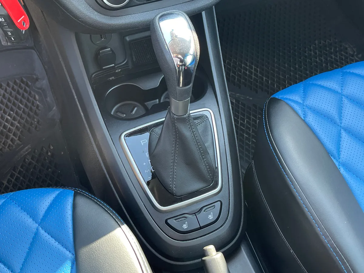 ВАЗ (Lada) Vesta 1.6 CVT (113 л.с.)