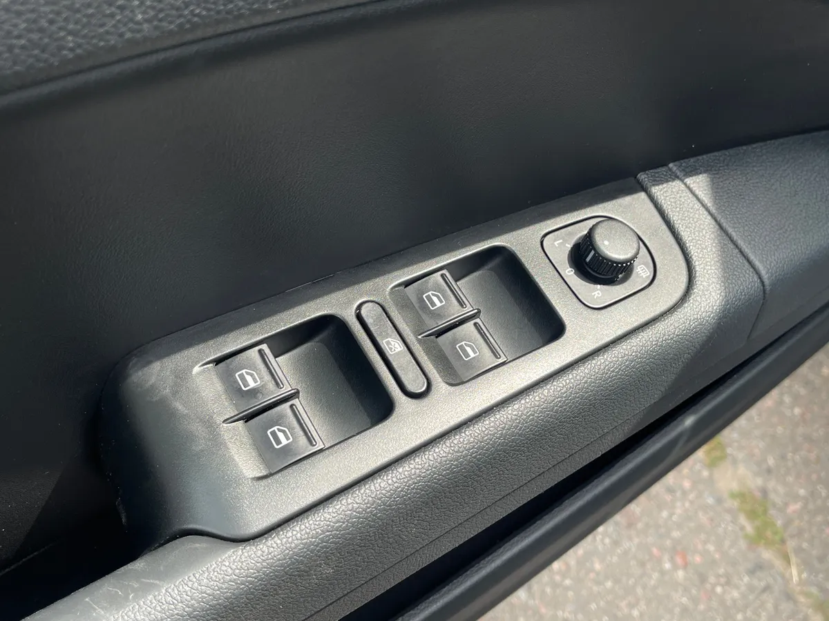 Skoda Superb 1.8 TSI DSG (152 л.с.), 2014 — фото 13