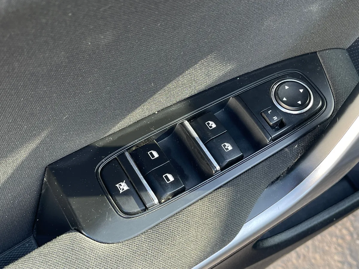 Kia Ceed 1.6 AT (128 л.с.)