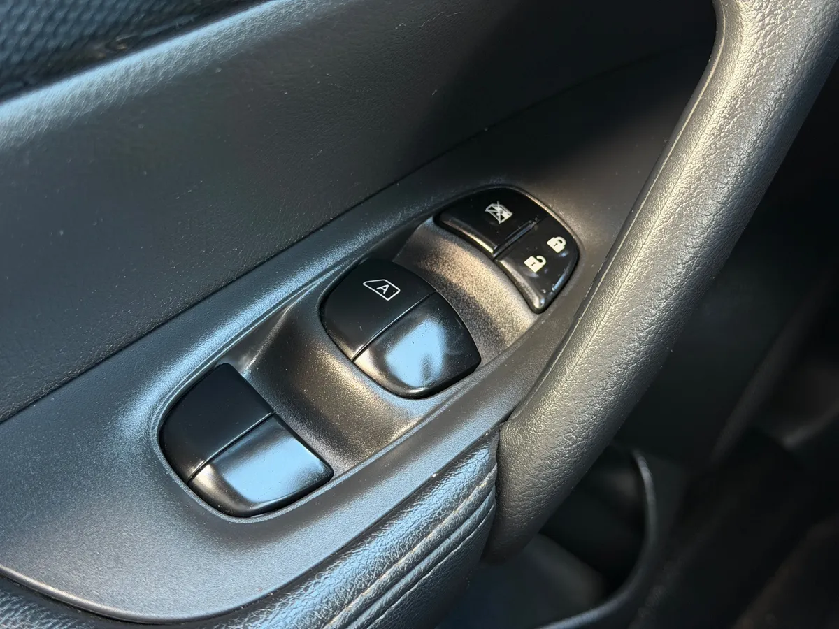 Nissan X-Trail 2.5 CVT AWD (171 л.с.), 2017 — фото 13