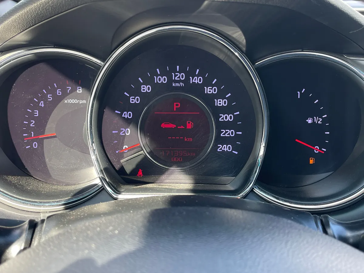 Kia Ceed 1.6 AT (130 л.с.)